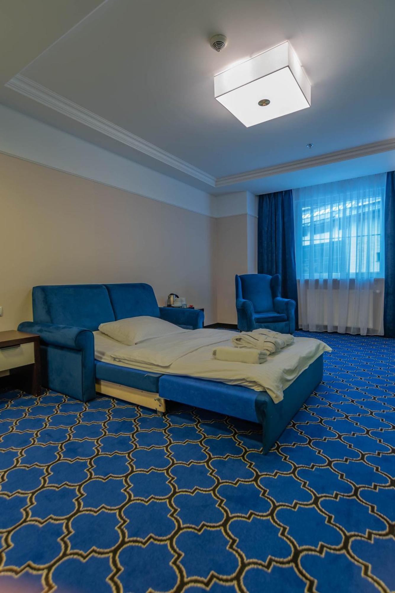 Hotel Czarny Potok Resort Spa & Conference クリニツァ・ズドルイ エクステリア 写真
