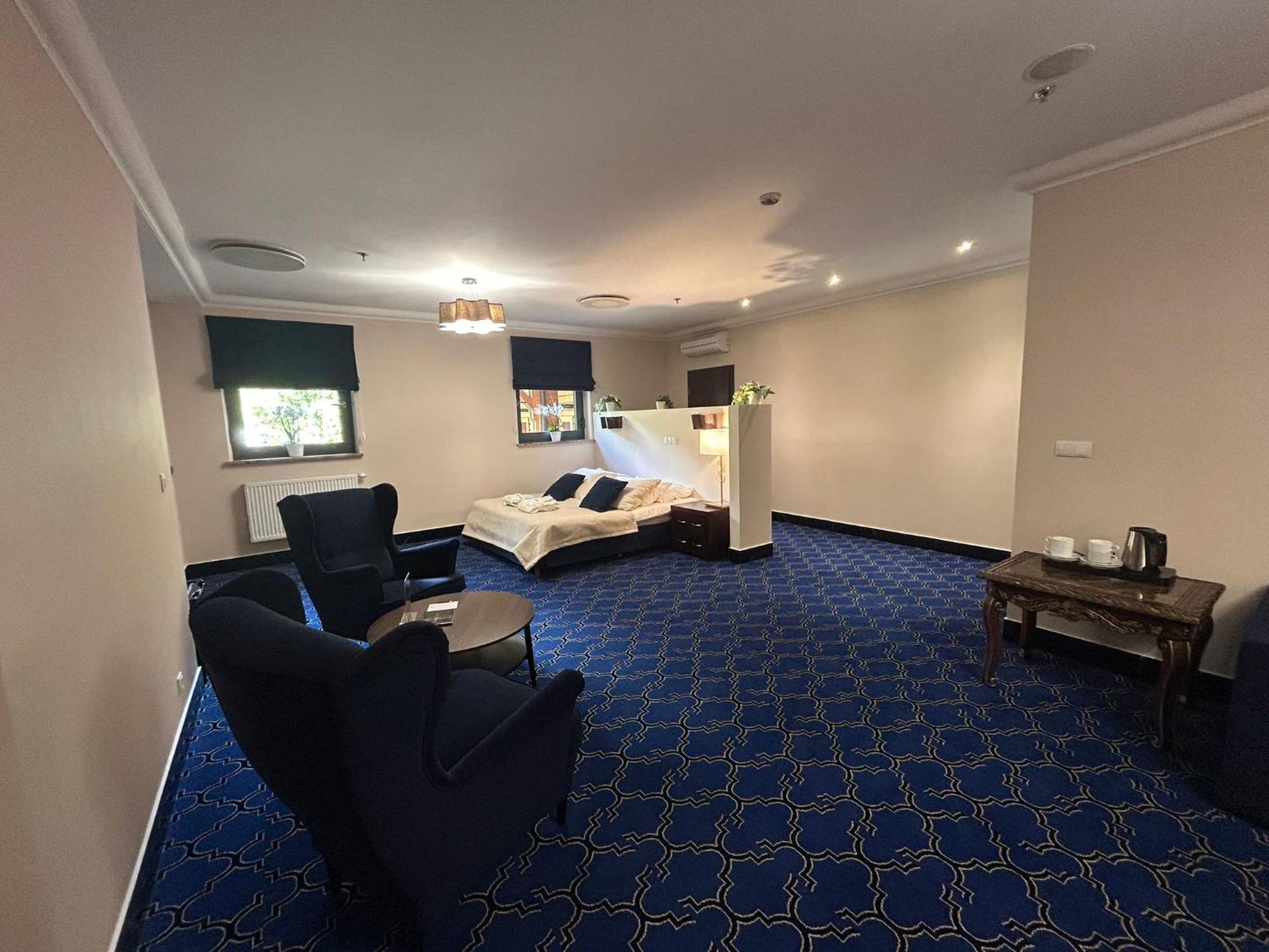 Hotel Czarny Potok Resort Spa & Conference クリニツァ・ズドルイ エクステリア 写真